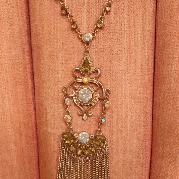 Necklace - Picture 2 of 8